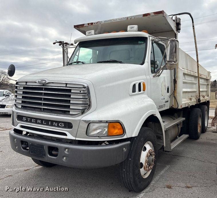 image for item FB8580 2006 Sterling L8500 dump truck