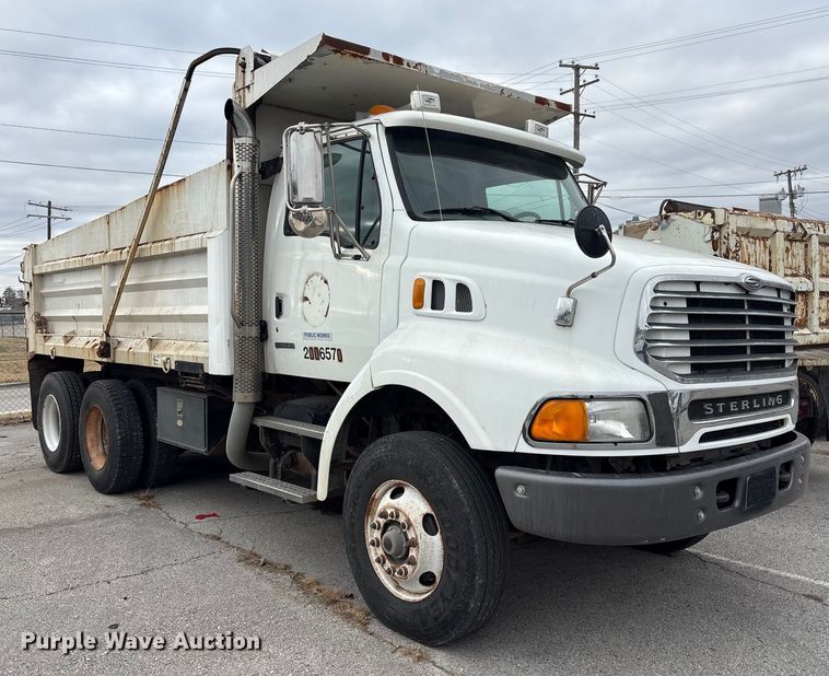 image for item FB8580 2006 Sterling L8500 dump truck