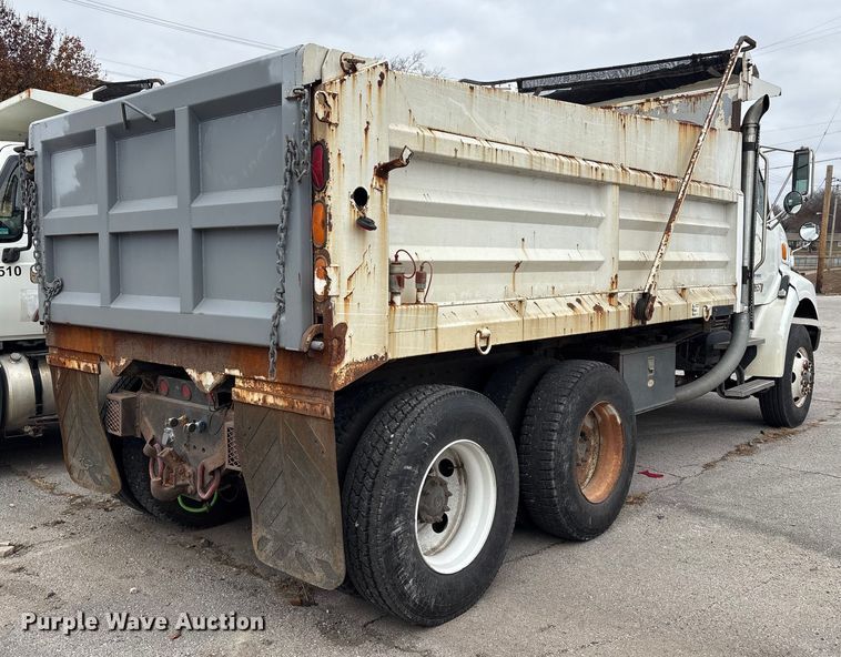 image for item FB8580 2006 Sterling L8500 dump truck