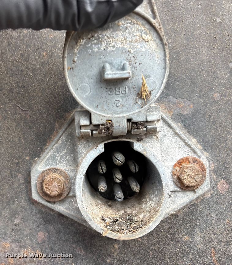 image for item FB8580 2006 Sterling L8500 dump truck