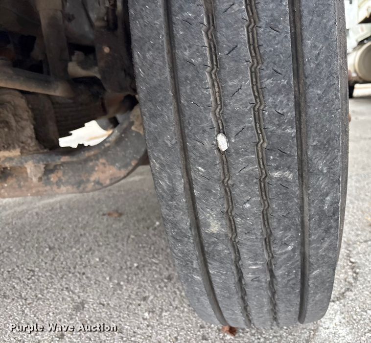 image for item FB8580 2006 Sterling L8500 dump truck