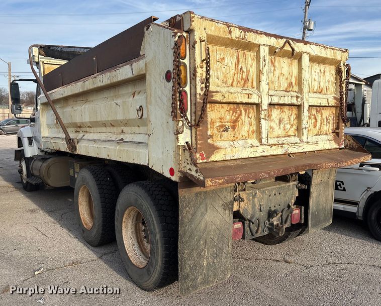 image for item FB8582 2012 International 7400 dump truck