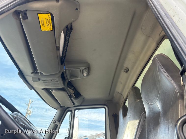 image for item FB8582 2012 International 7400 dump truck