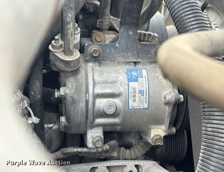 image for item FB8582 2012 International 7400 dump truck