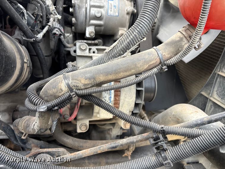 image for item FB8582 2012 International 7400 dump truck