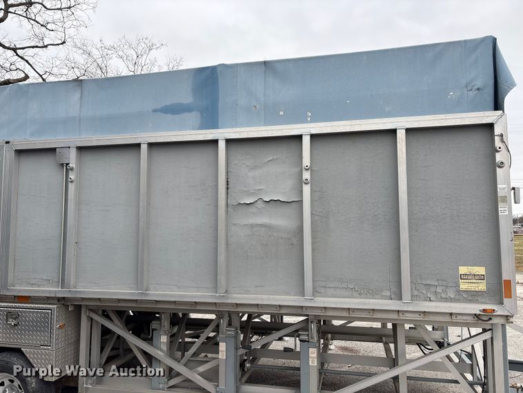 image for item FB8583 2009 Marshall Austin MAP2 mobile Stage