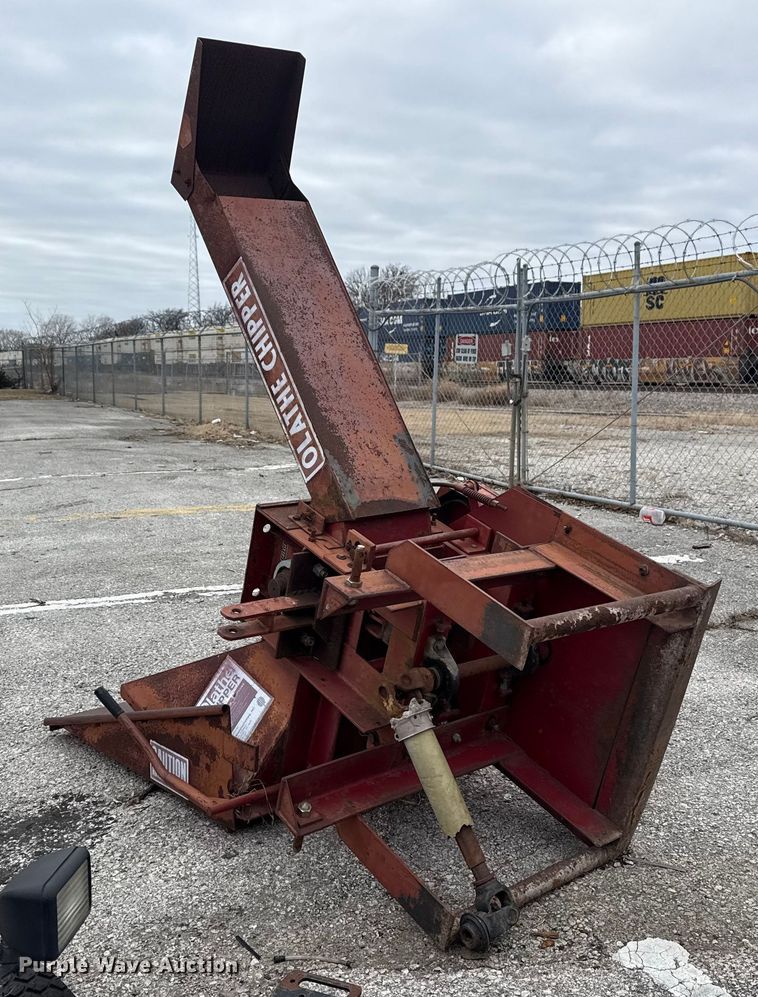 image for item FB8589 Olathe wood chipper