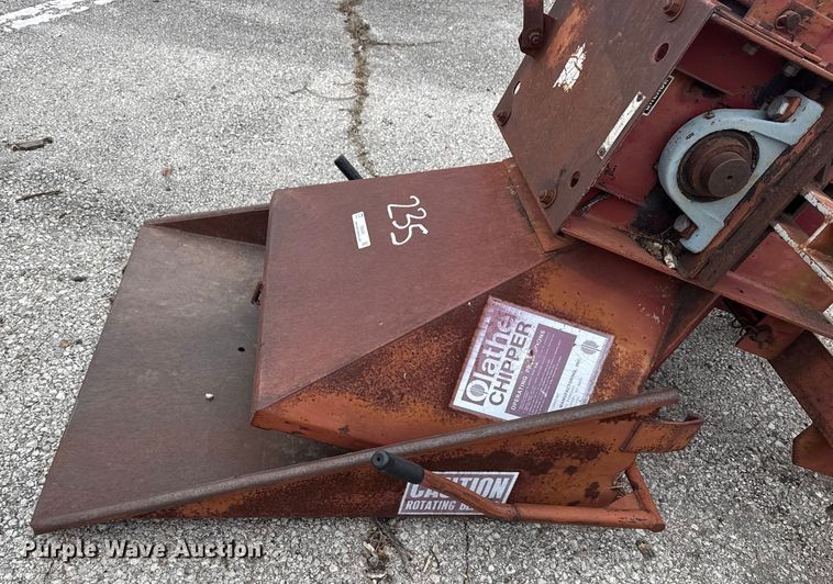 image for item FB8589 Olathe wood chipper