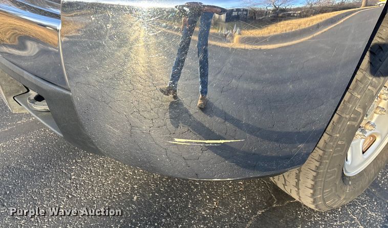 image for item FG0502 2008 Chevrolet Silverado 2500HD Crew Cab pickup truck