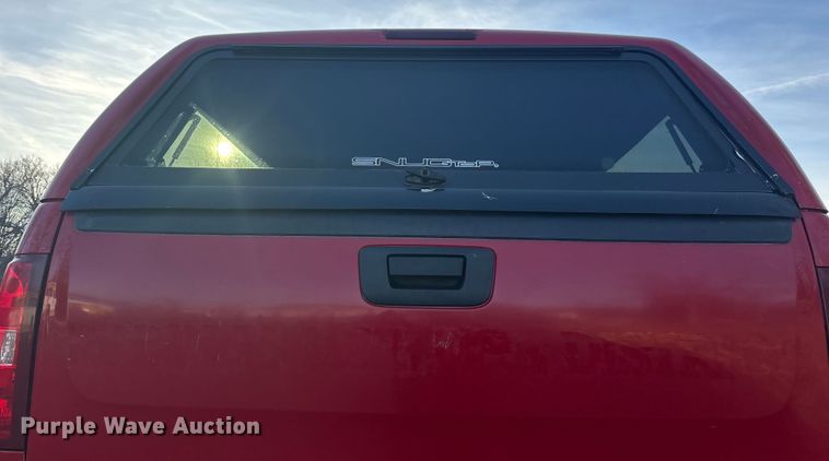 image for item FG0502 2008 Chevrolet Silverado 2500HD Crew Cab pickup truck