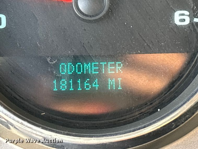 image for item FG0502 2008 Chevrolet Silverado 2500HD Crew Cab pickup truck