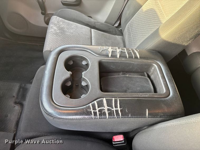 image for item FG0502 2008 Chevrolet Silverado 2500HD Crew Cab pickup truck