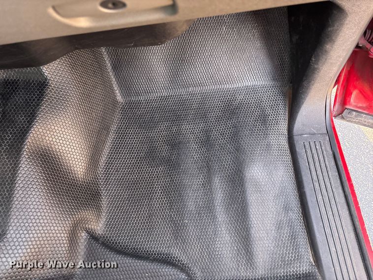 image for item FG0502 2008 Chevrolet Silverado 2500HD Crew Cab pickup truck