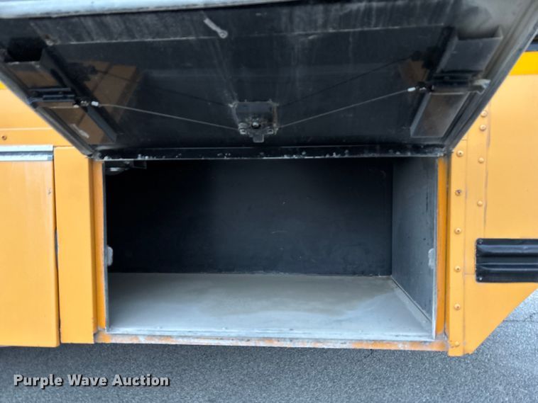 image for item FG1567 2010 Blue Bird Bb Conventional school bus