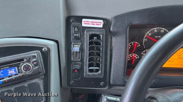 image for item FG1567 2010 Blue Bird Bb Conventional school bus