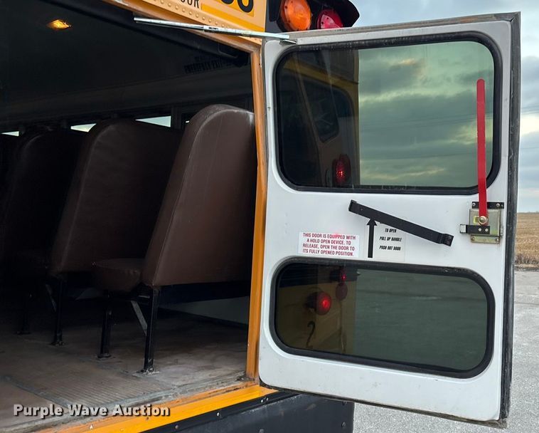 image for item FG1567 2010 Blue Bird Bb Conventional school bus