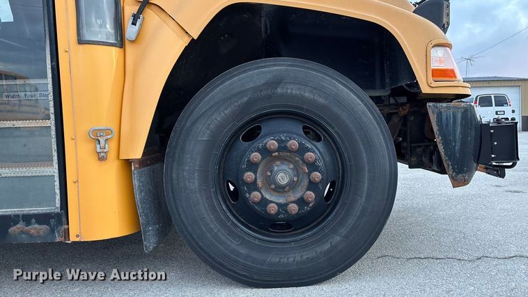 image for item FG1567 2010 Blue Bird Bb Conventional school bus