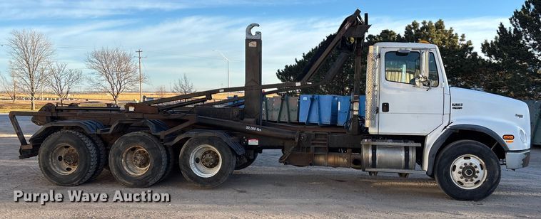 image for item FG1671 2001 Freightliner FL112 hook lift truck