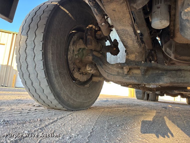 image for item FG1671 2001 Freightliner FL112 hook lift truck