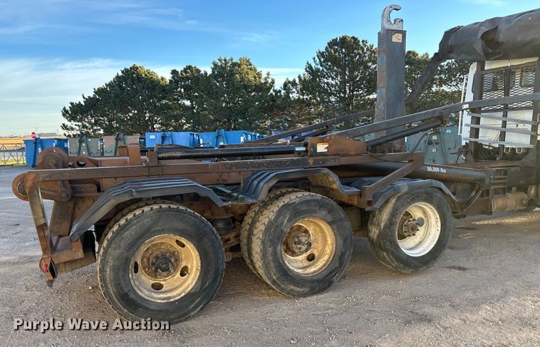 image for item FG1671 2001 Freightliner FL112 hook lift truck