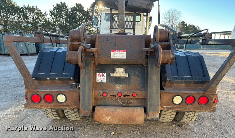 image for item FG1671 2001 Freightliner FL112 hook lift truck