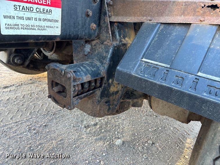 image for item FG1671 2001 Freightliner FL112 hook lift truck