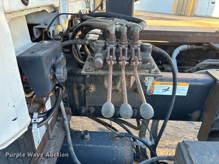 image for item FG1671 2001 Freightliner FL112 hook lift truck