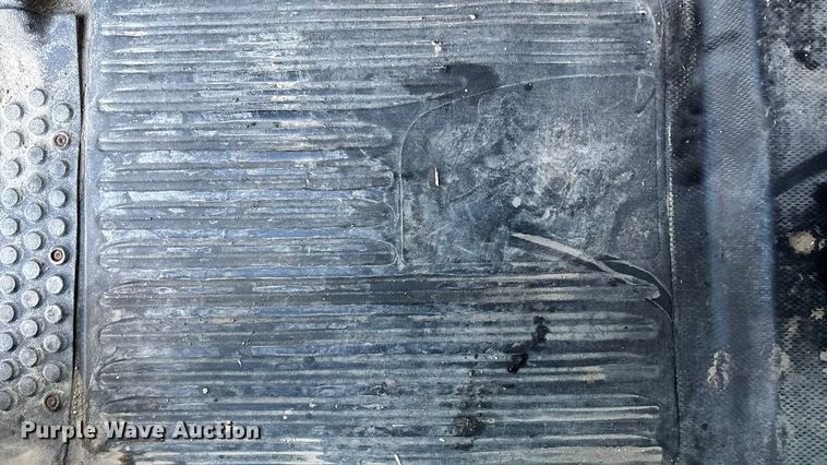 image for item FG1671 2001 Freightliner FL112 hook lift truck