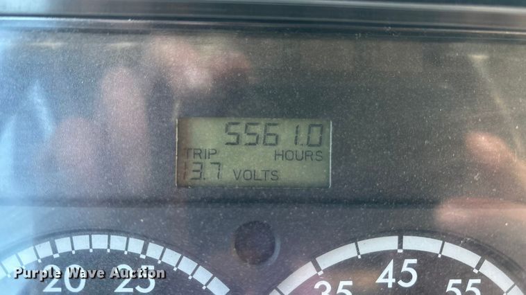 image for item FG1671 2001 Freightliner FL112 hook lift truck