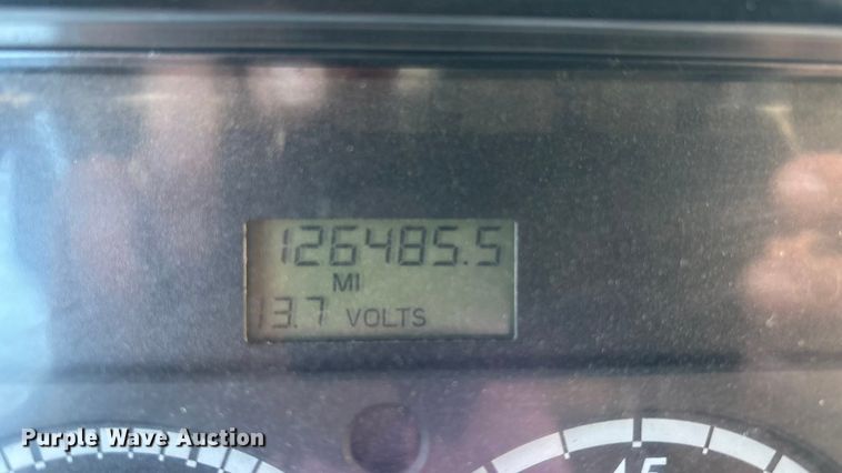 image for item FG1671 2001 Freightliner FL112 hook lift truck