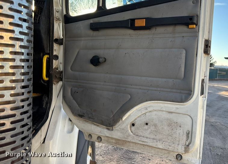 image for item FG1671 2001 Freightliner FL112 hook lift truck