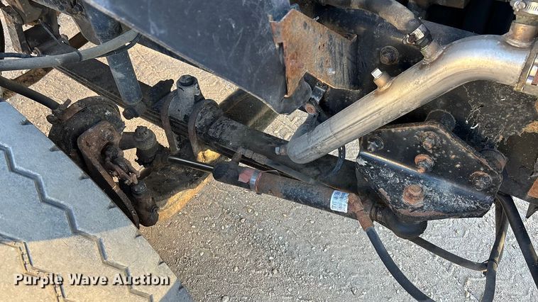 image for item FG1671 2001 Freightliner FL112 hook lift truck