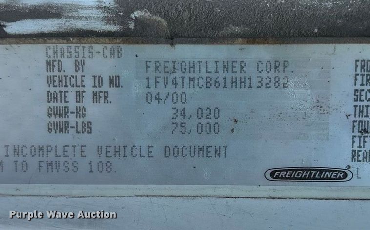 image for item FG1671 2001 Freightliner FL112 hook lift truck