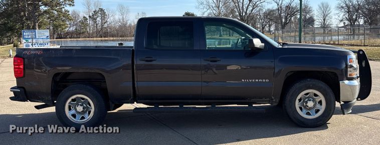 image for item FG1672 2016 Chevrolet Silverado 1500 pickup truck