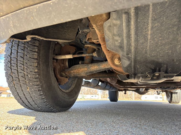 image for item FG1672 2016 Chevrolet Silverado 1500 pickup truck