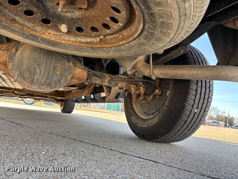 image for item FG1672 2016 Chevrolet Silverado 1500 pickup truck