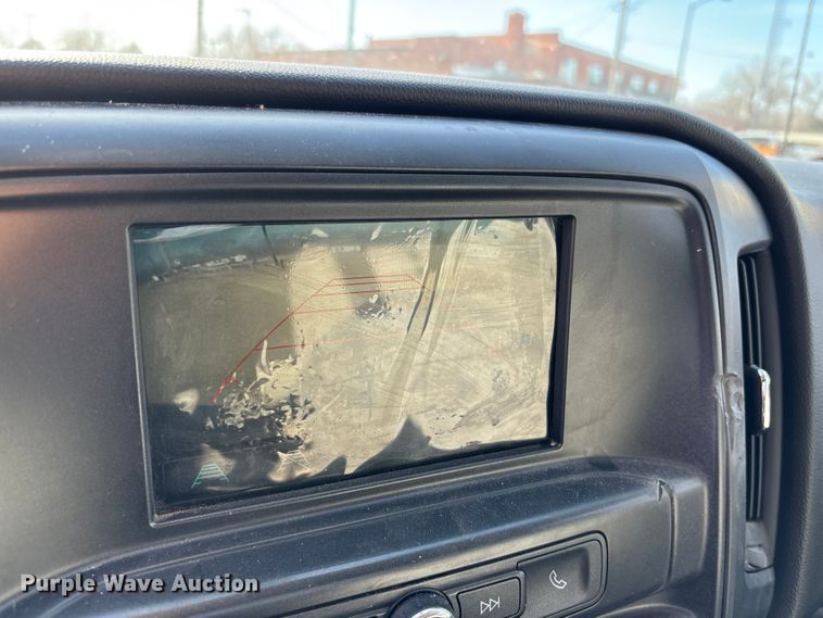 image for item FG1672 2016 Chevrolet Silverado 1500 pickup truck