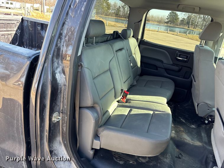 image for item FG1672 2016 Chevrolet Silverado 1500 pickup truck