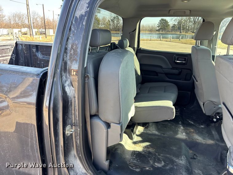 image for item FG1672 2016 Chevrolet Silverado 1500 pickup truck