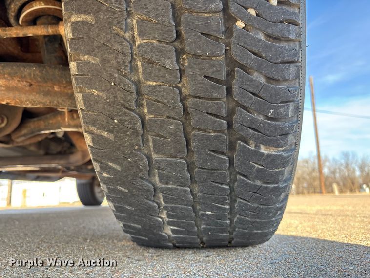 image for item FG1672 2016 Chevrolet Silverado 1500 pickup truck