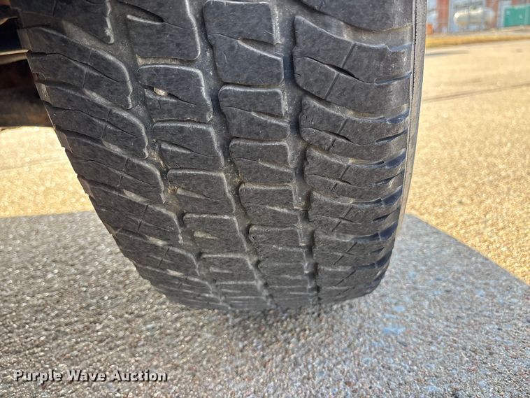 image for item FG1672 2016 Chevrolet Silverado 1500 pickup truck