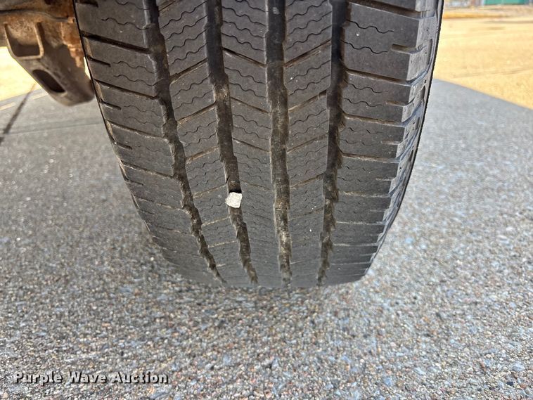 image for item FG1672 2016 Chevrolet Silverado 1500 pickup truck