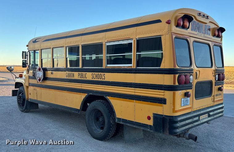 image for item FG1683 1998 GMC B7 school bus