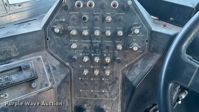 image for item FG1683 1998 GMC B7 school bus