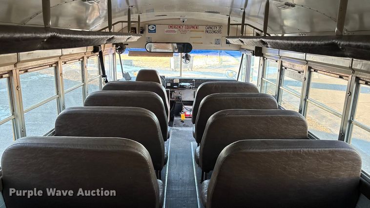 image for item FG1683 1998 GMC B7 school bus