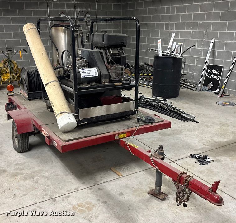 image for item FG1689 MITM HS-3005-CMVI pressure washer