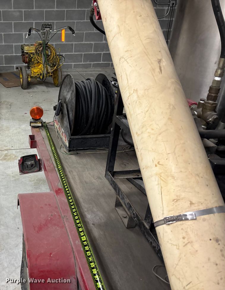 image for item FG1689 MITM HS-3005-CMVI pressure washer