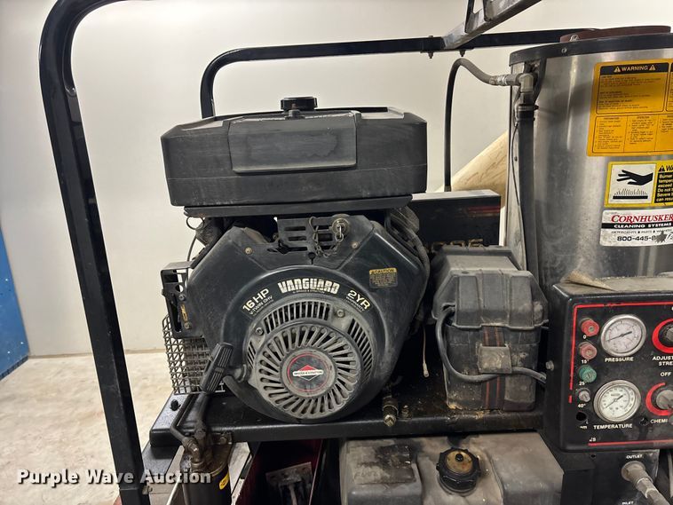 image for item FG1689 MITM HS-3005-CMVI pressure washer