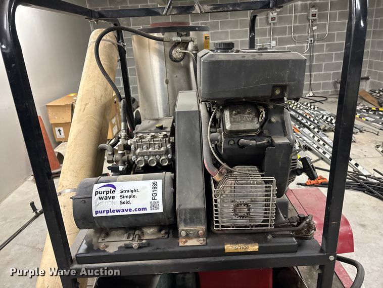 image for item FG1689 MITM HS-3005-CMVI pressure washer