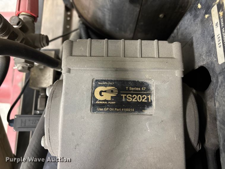 image for item FG1689 MITM HS-3005-CMVI pressure washer